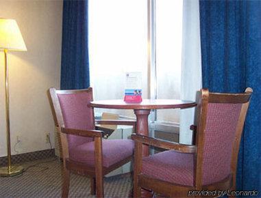 Knights Inn Overland Park Mission Værelse billede